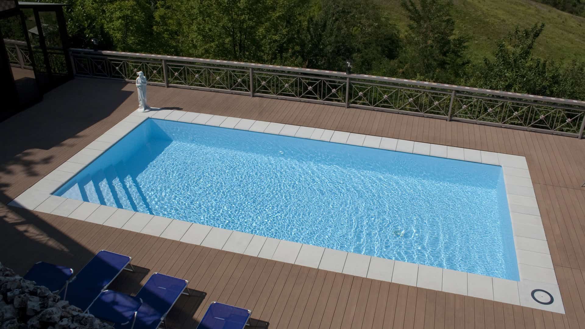 přelivové bazény bluespring