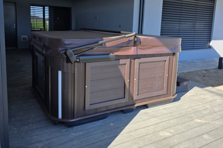 vířivka as fox hranice 04 l