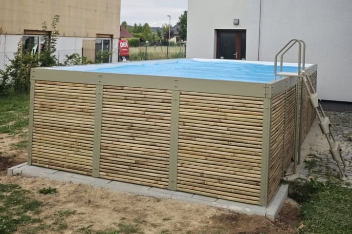 Nadzemní bazén ANTEA s filtrací BOA a tepelným čerpadlem